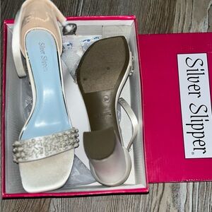 Silver Slipper Women's Elegant Silver Heels